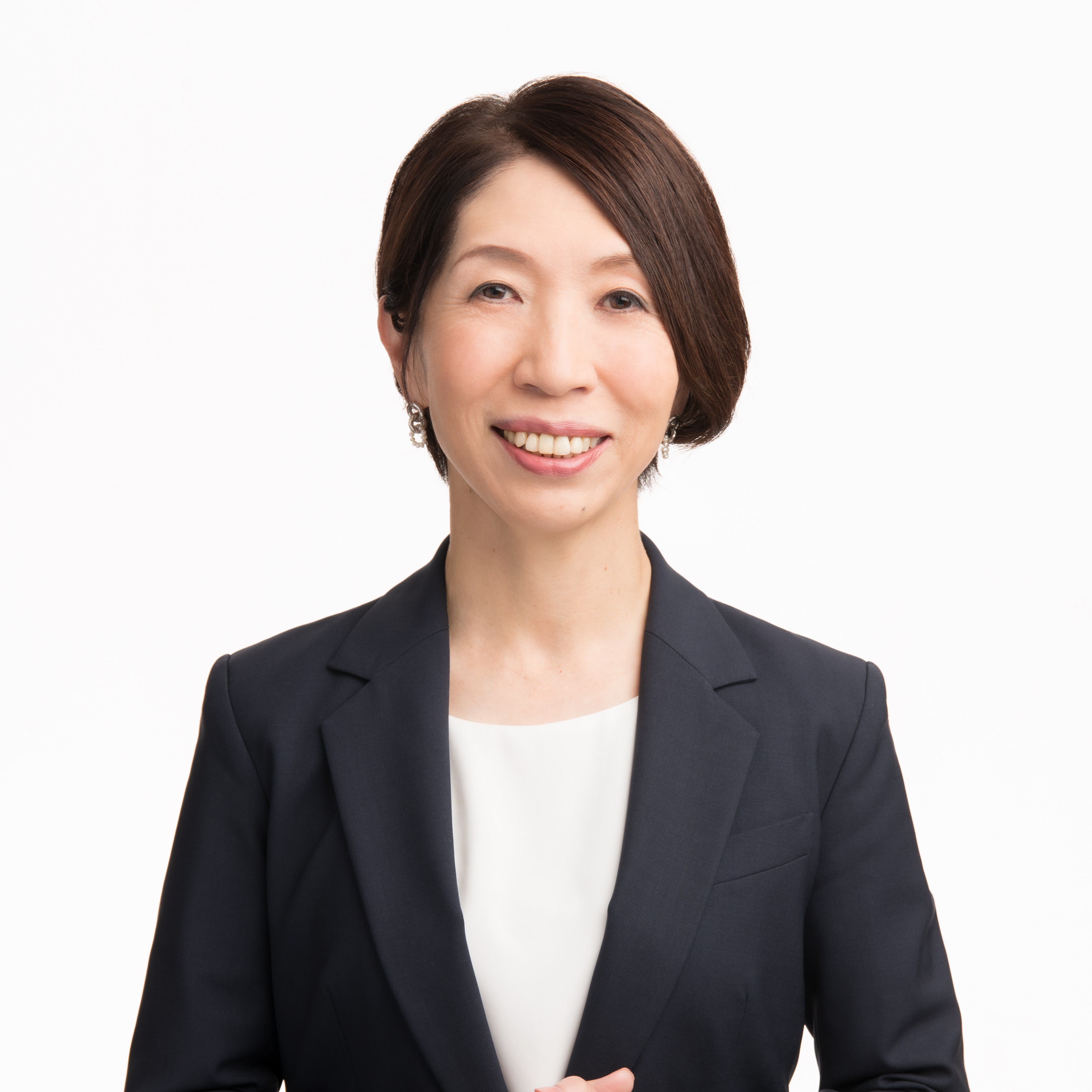 赤尾 佳子